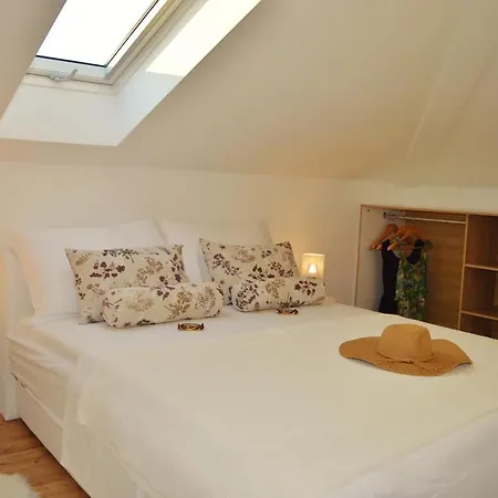 Nirvana * ツリクヴェニツァ