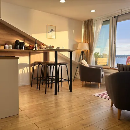 Nirvana Apartament *